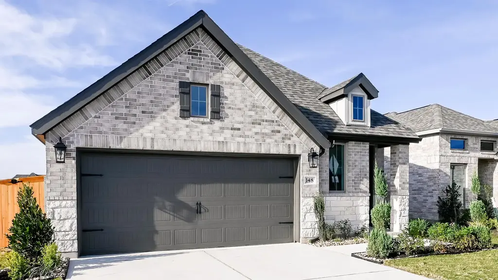 148 Blackborrow Drive, Kyle