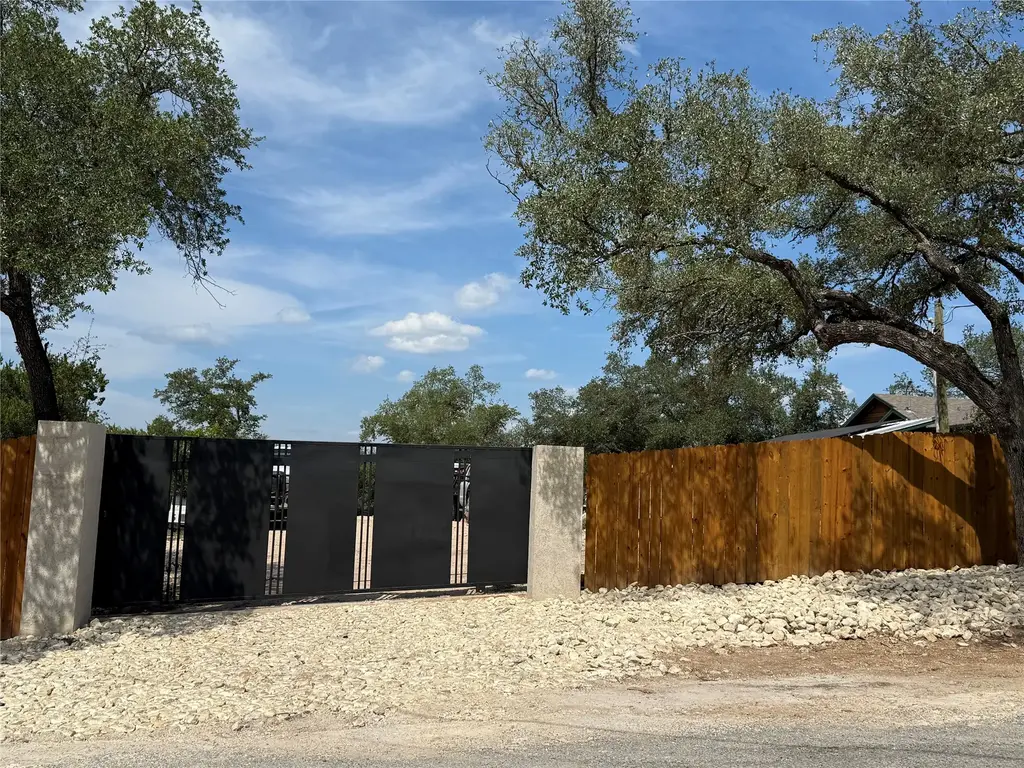 10300 Little Creek Circle, Dripping Springs