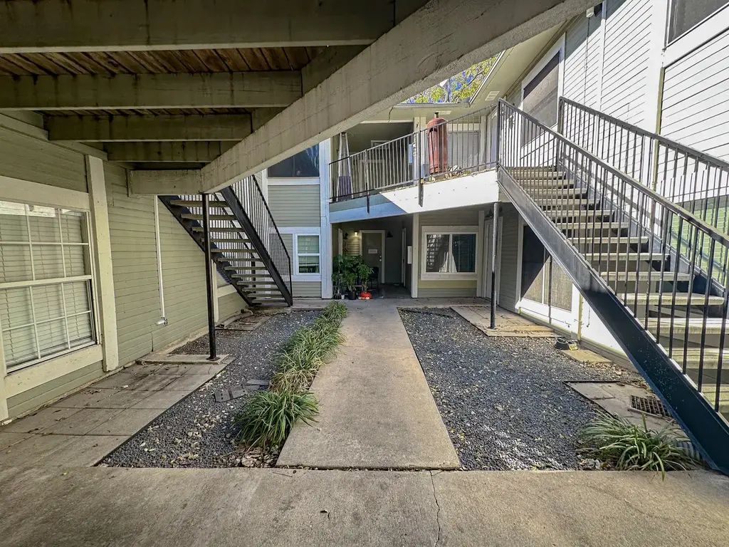 4500 Witham Lane 104, Austin