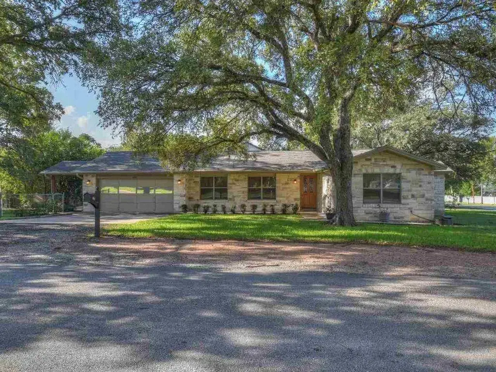420 7th Street, Marble Falls