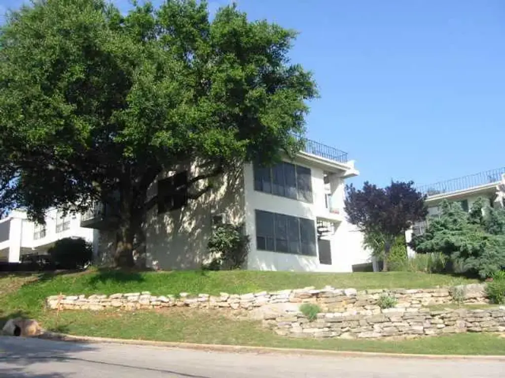 5916 Lago Vista Way B18, Lago Vista