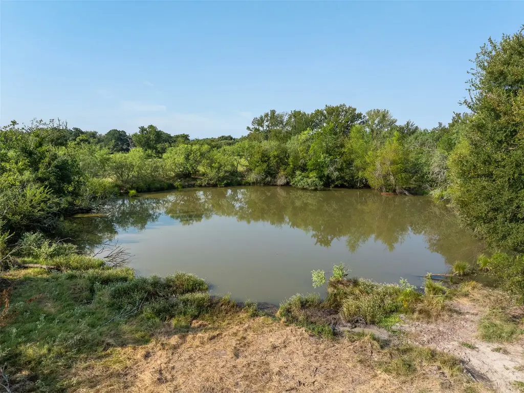 Tbd Fm Road 1644, Calvert