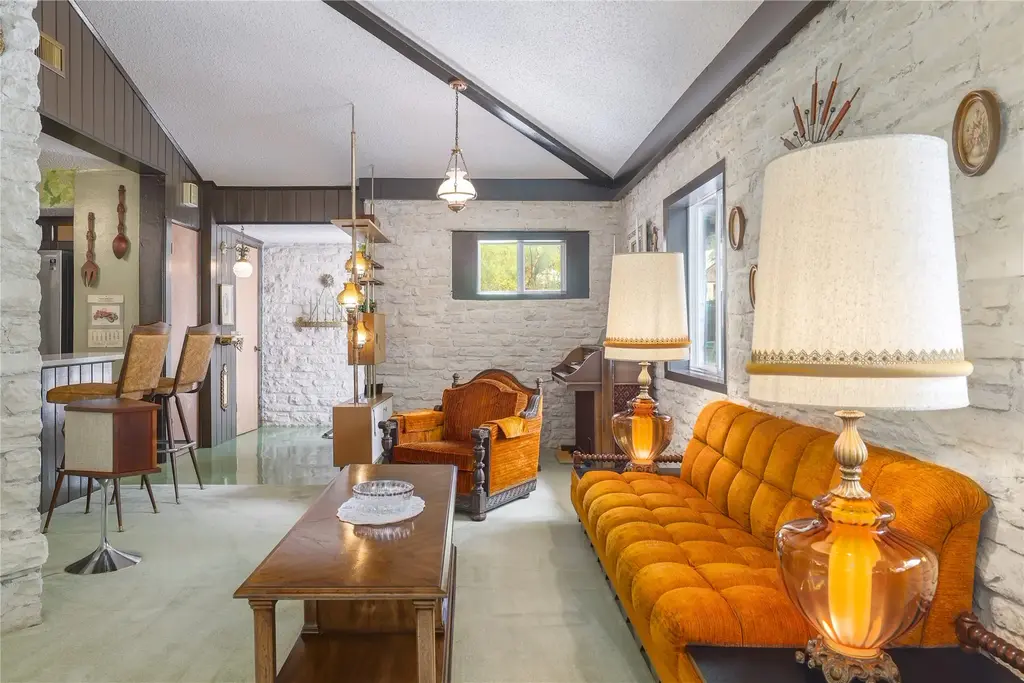 1818 Vance Circle, Austin