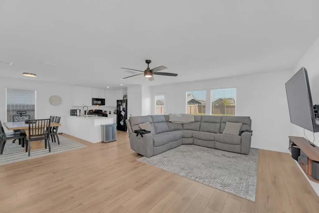 2324 Willkomen Way, Pflugerville