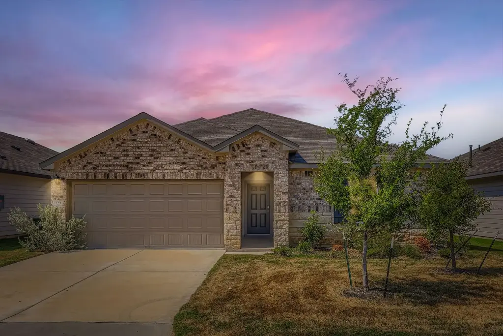 329 Butterfly Rose Drive, New Braunfels