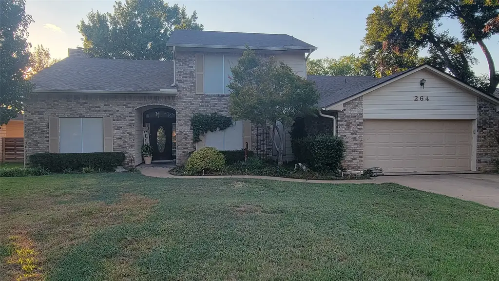264 Turkey Run, Meadowlakes