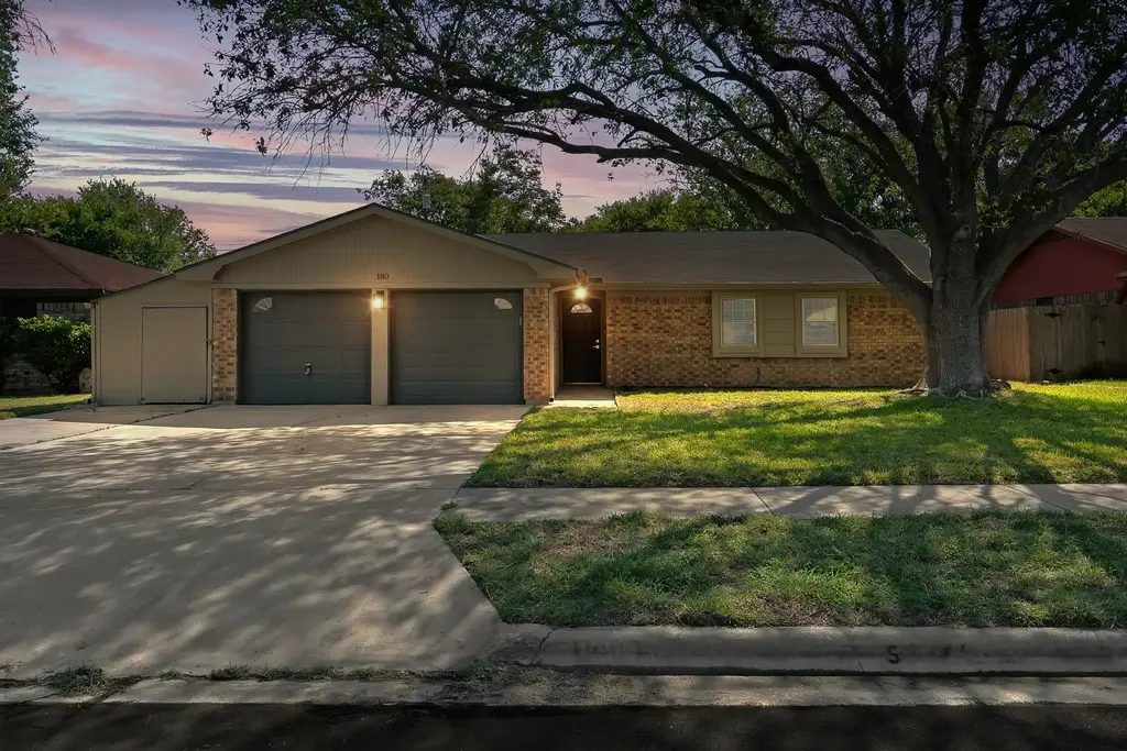 1808 Moonlight Drive, Killeen