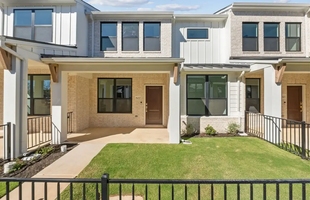 1280 E Main Street 602, Round Rock