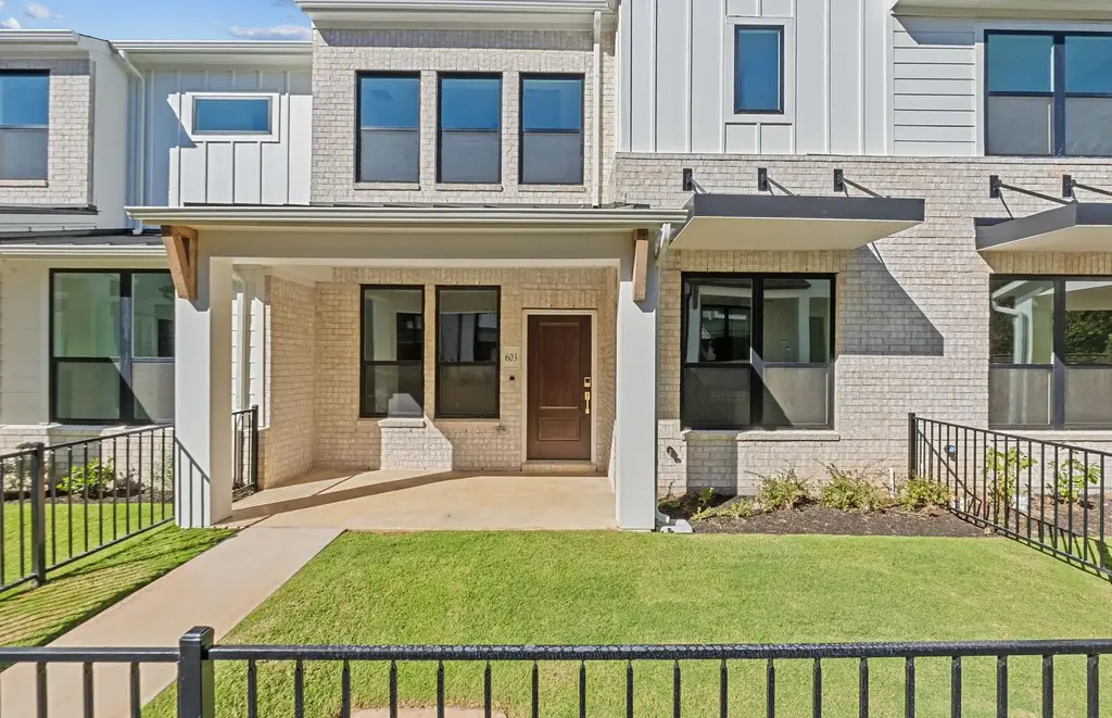 1280 E Main Street 603, Round Rock