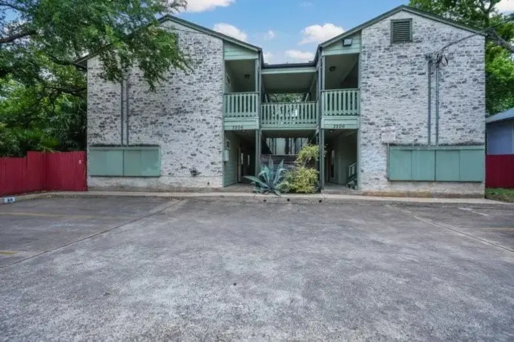 3206 King Street 203, Austin