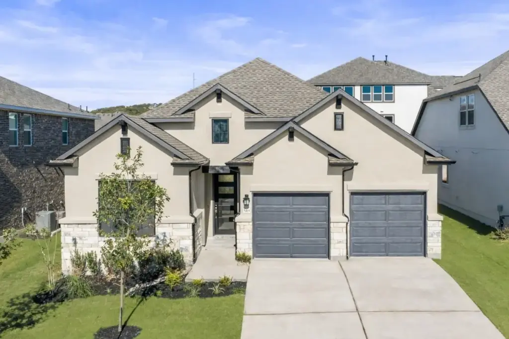 5401 Bella Fiori View, Leander