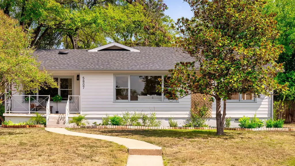 5807 Woodview Avenue, Austin