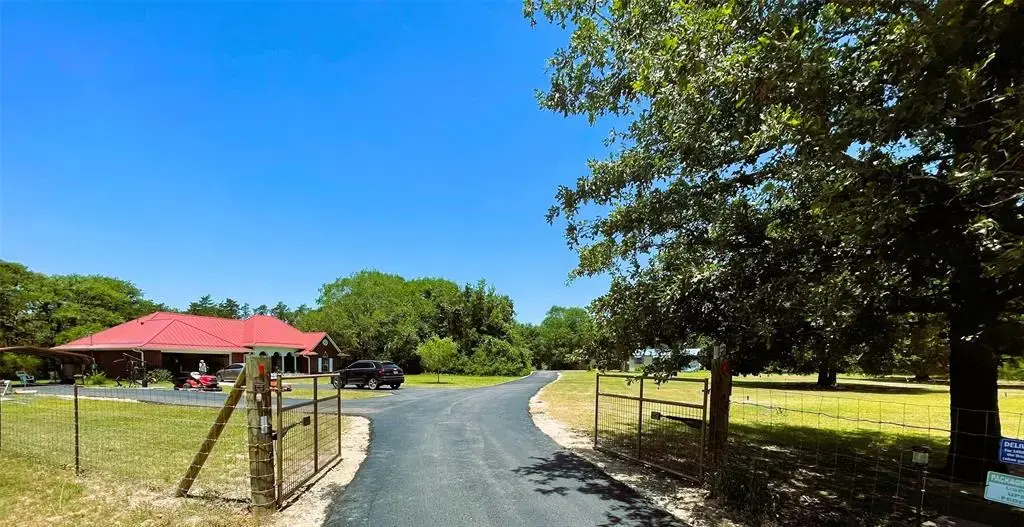 1495 Makinson Road, West Point