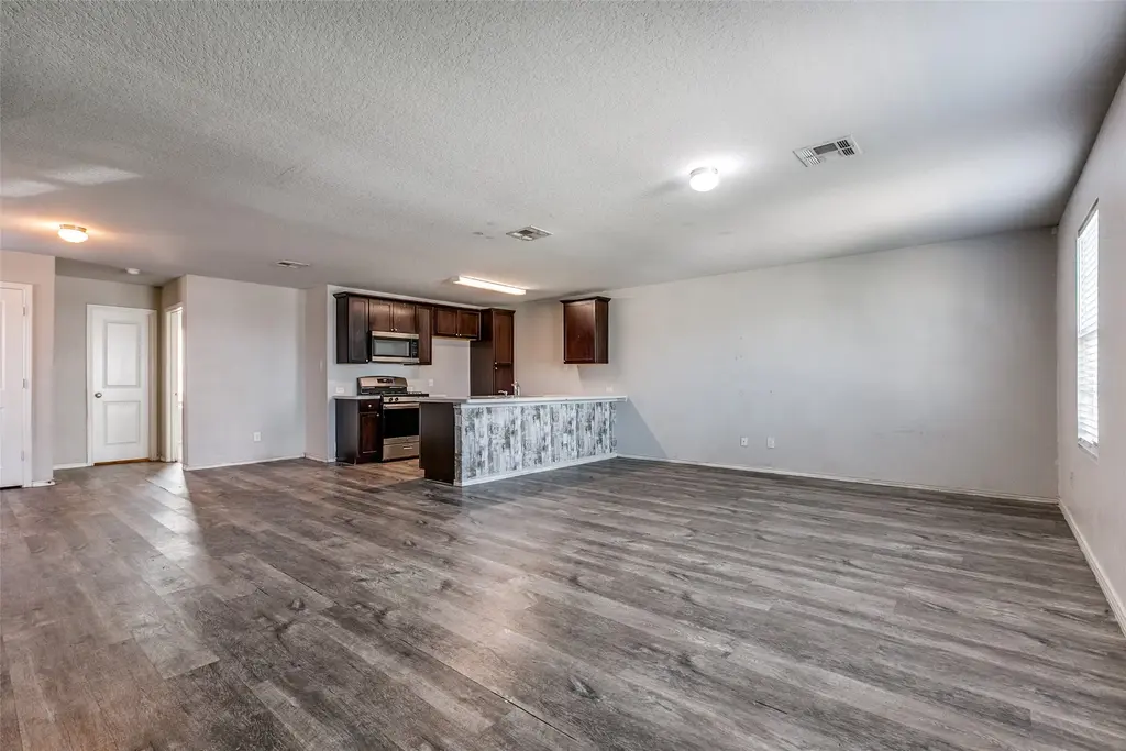 138 Expedition Way, San Antonio