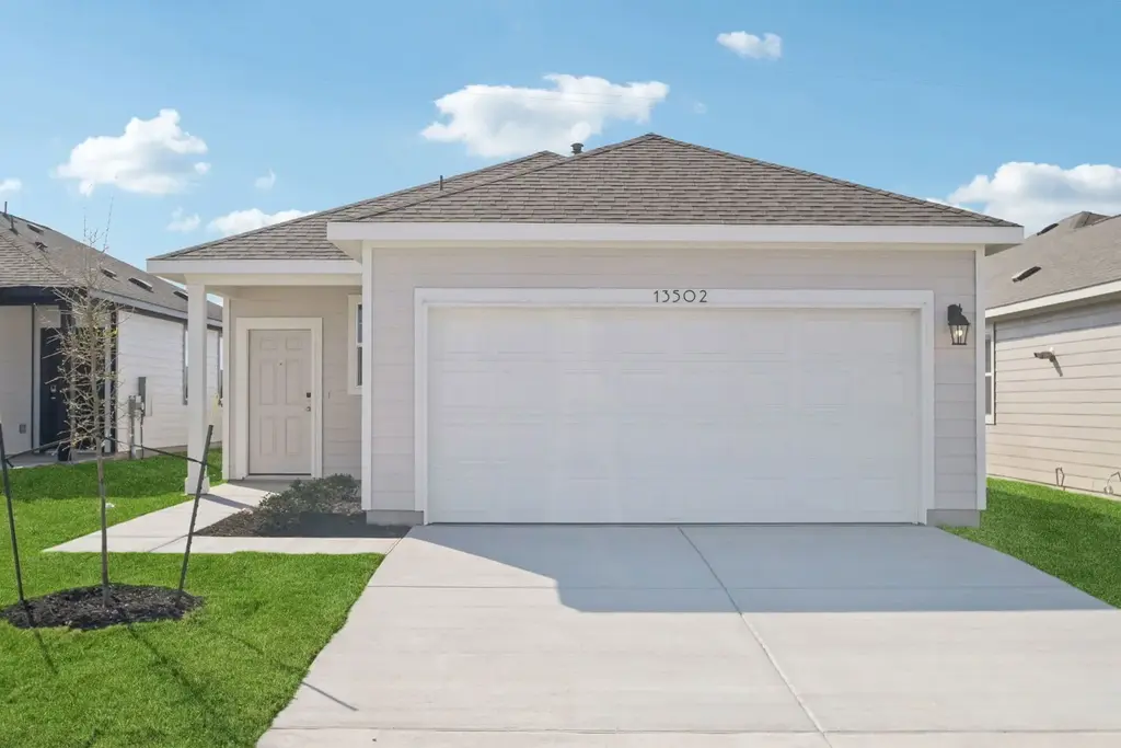 13502 Desert Orchid Drive, Buda
