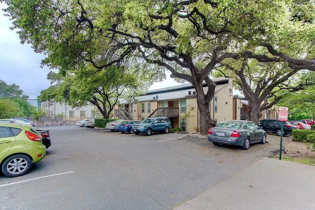 1000 W 26th Street 216, Austin