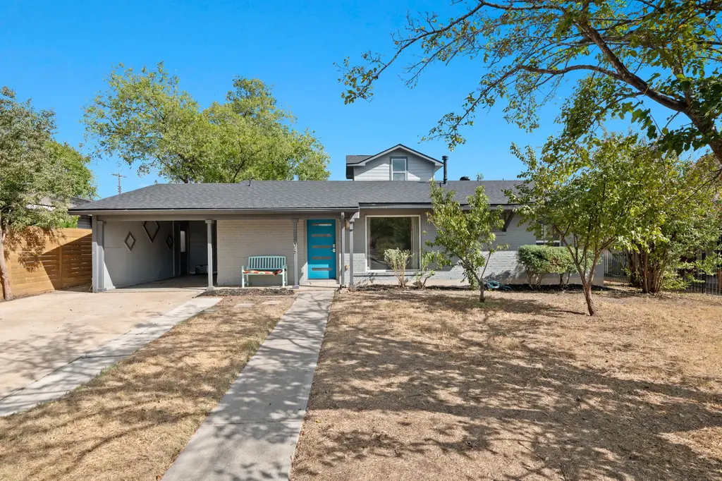 7405 Eastcrest Drive, Austin