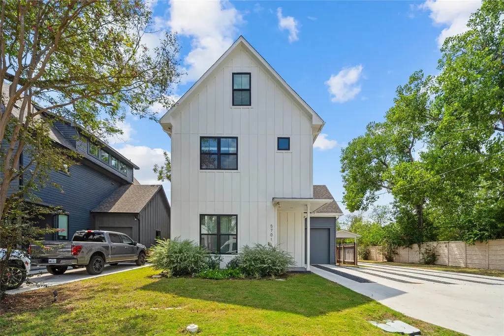 5701 Tura Lane 1, Austin