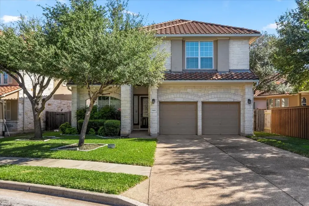 15601 Interlachen Drive, Austin