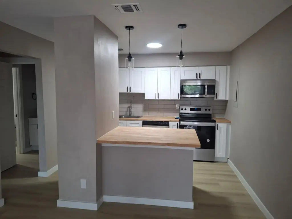 345 Fm 86 22, Luling
