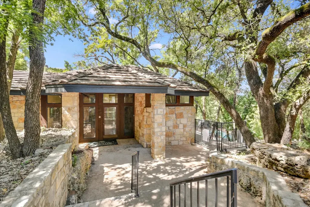 4711 Spicewood Springs Road 163, Austin