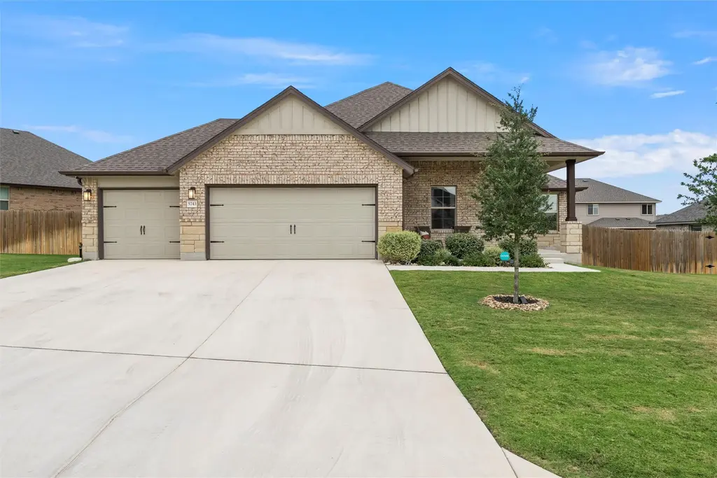 5743 St Charles Drive, Belton