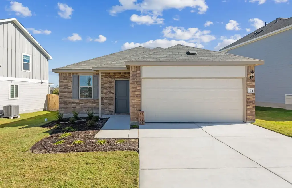 104 Hatari Trail, Jarrell