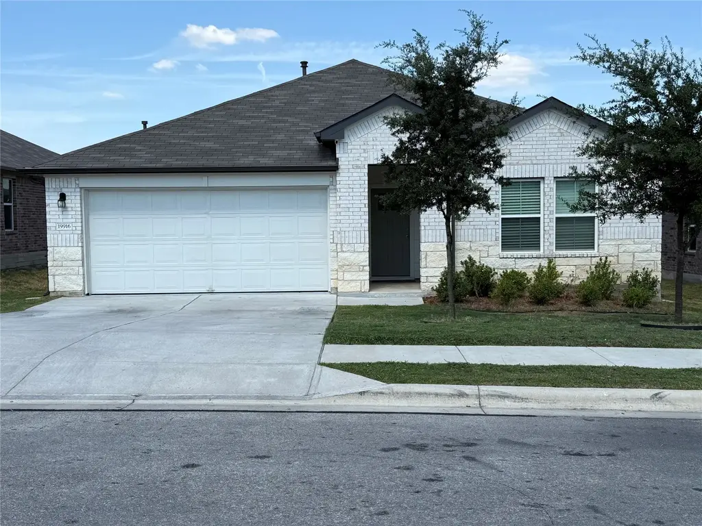 19916 Ann Richards Avenue, Manor