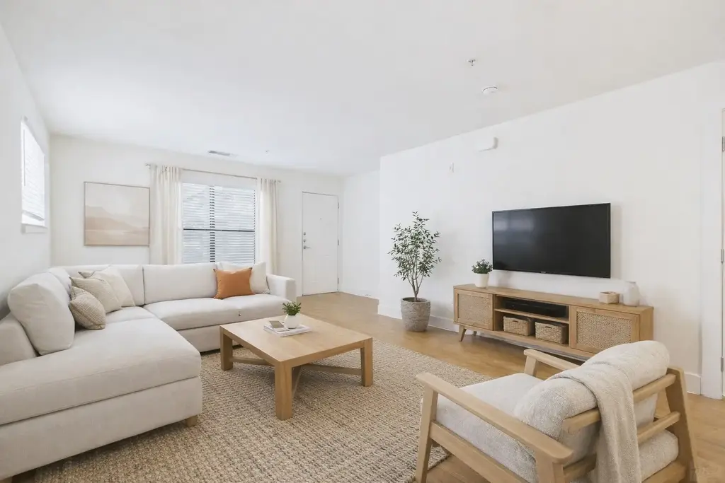 711 W 32nd Street 111, Austin