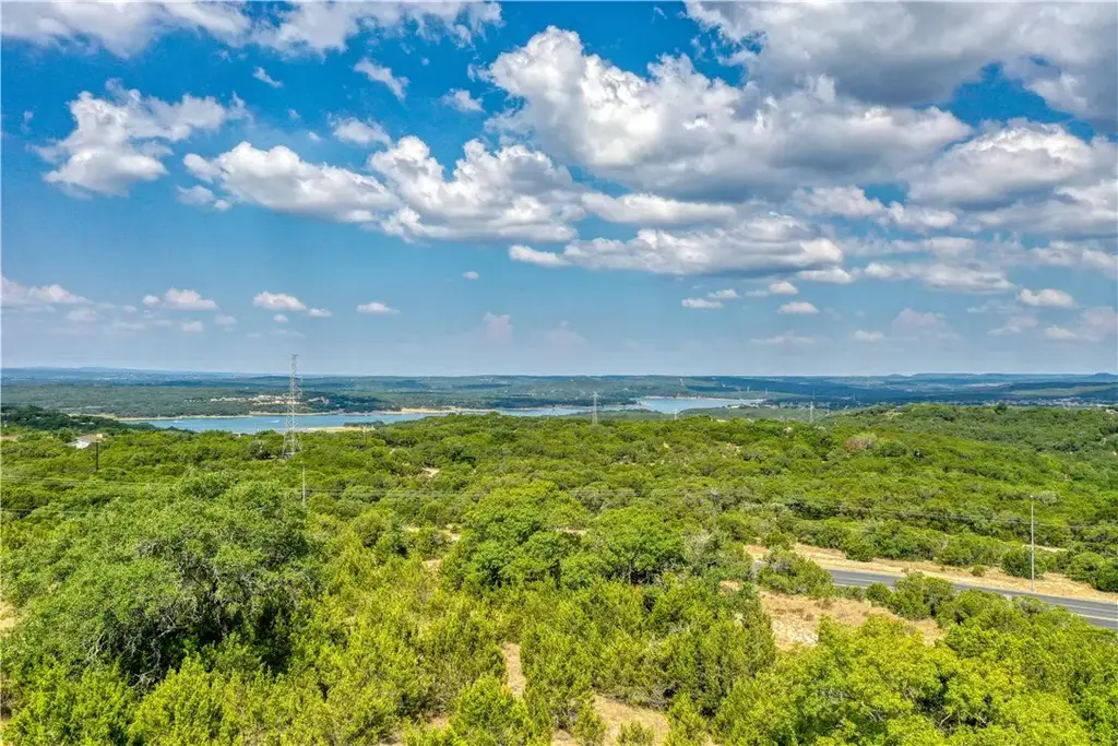 6707 Lohmans Ford Road, Lago Vista