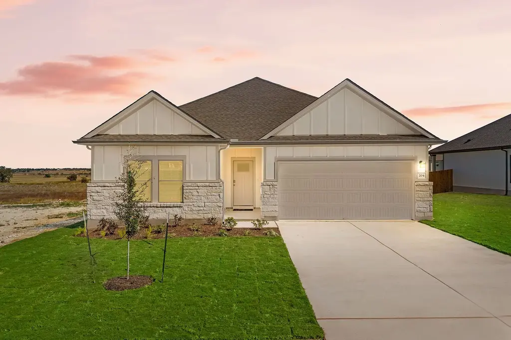 204 Sleep Hollow, Jarrell