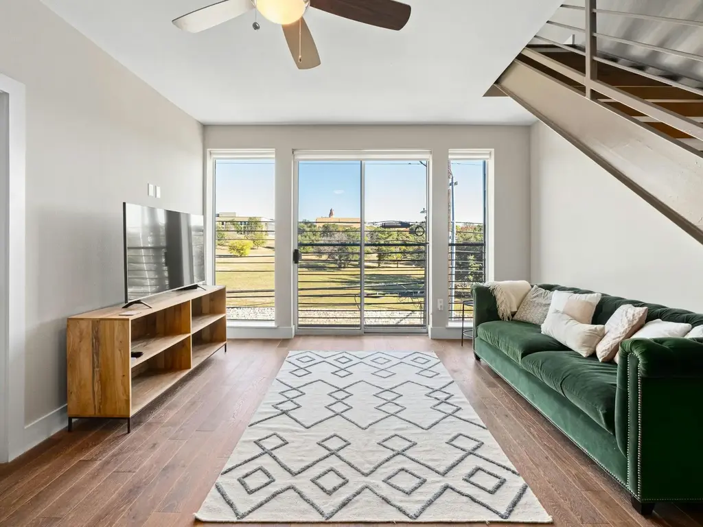 3114 S Congress Avenue 307, Austin