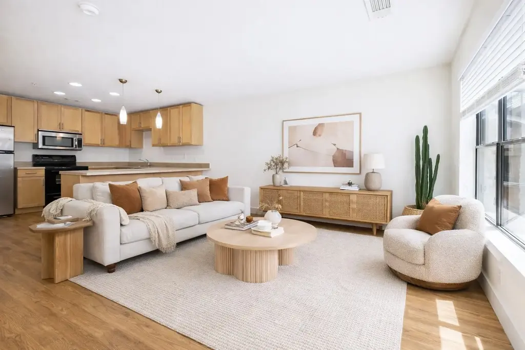 711 W 32nd Street 120, Austin