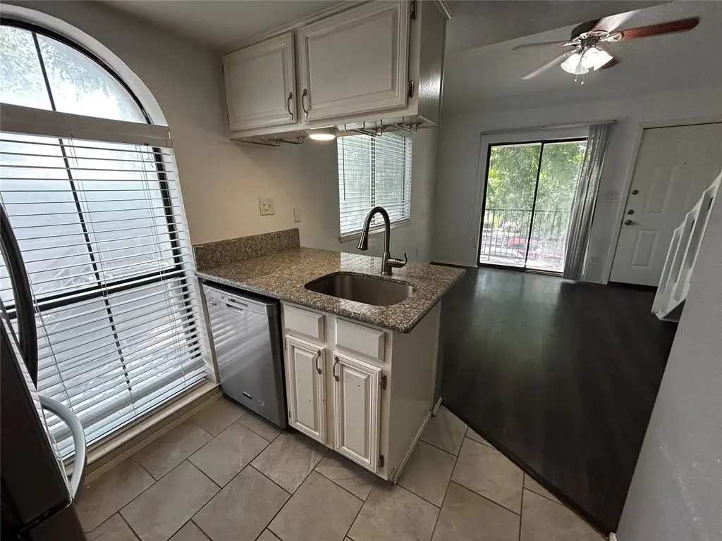 708 Graham Place 208, Austin