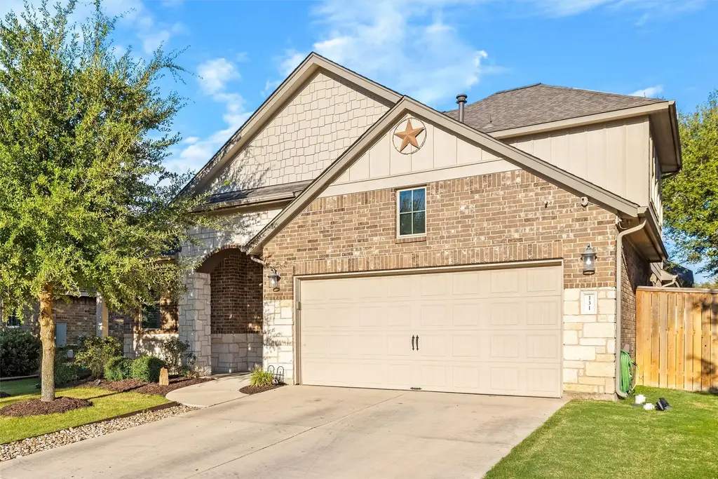 131 Sangaree Drive, Buda