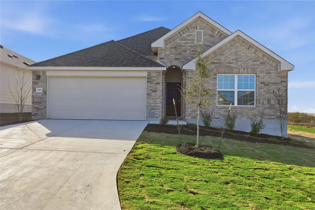 242 Seattle Slew Drive, Jarrell
