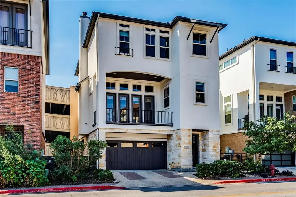13518 Galleria Circle, Austin