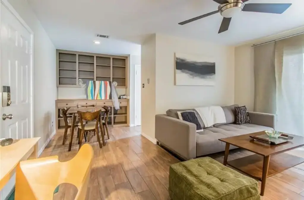 6903 Deatonhill Drive 22, Austin