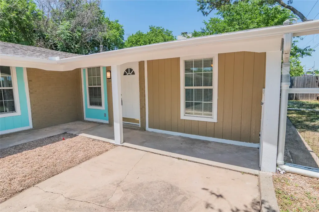 2913 E 51st Street B, Austin