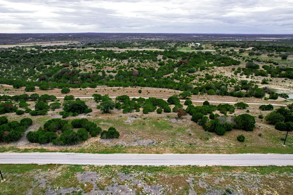 River Shoals Drive, Kempner