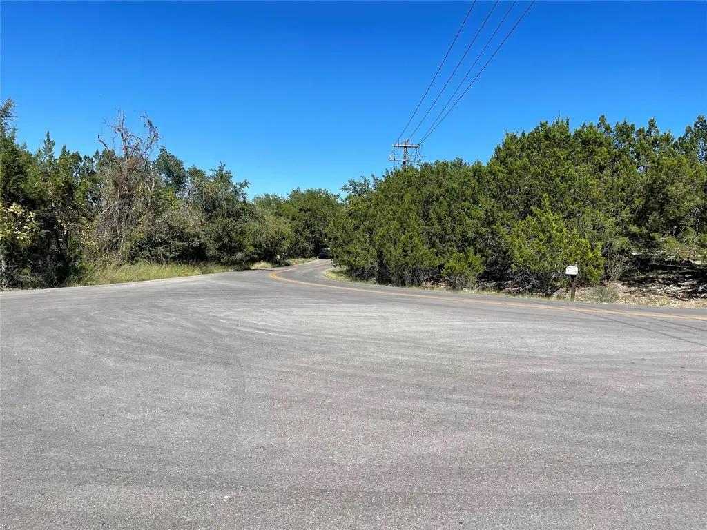 21619 High Drive, Lago Vista