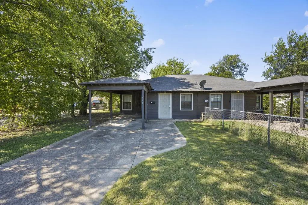 906 W Dean Avenue, Killeen