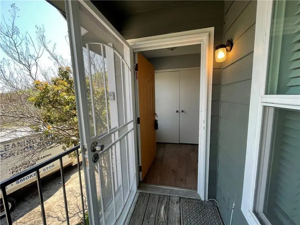 7417 Vintage Hills Drive D, Austin
