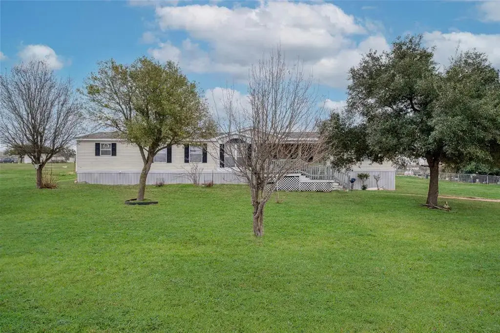 171 Rolling Meadows Lane, Kyle