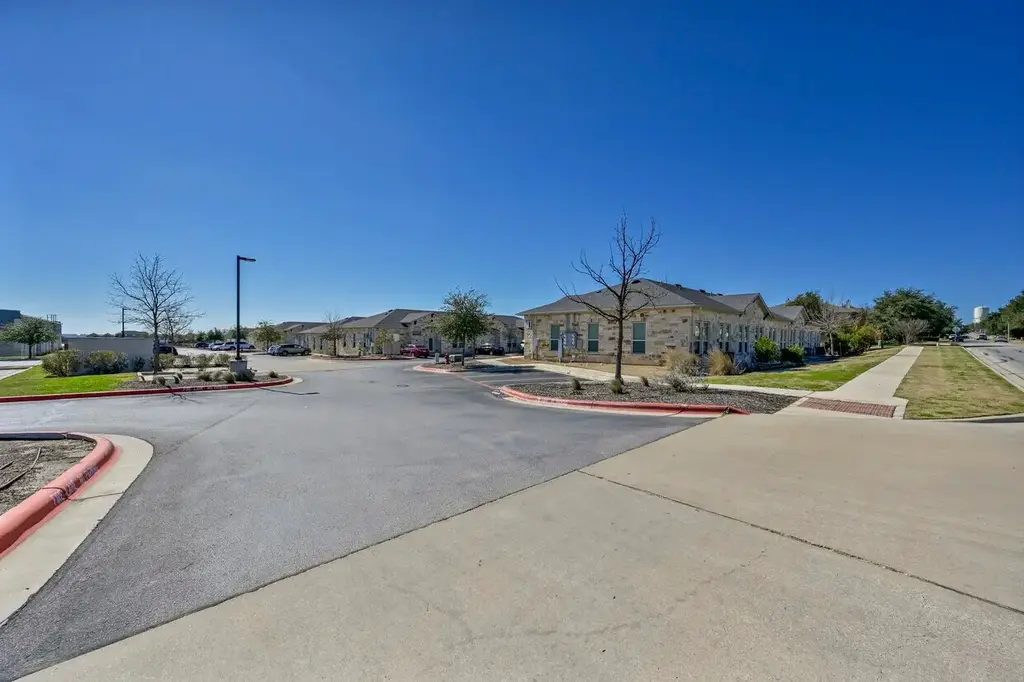 1101 Satellite View 205, Round Rock