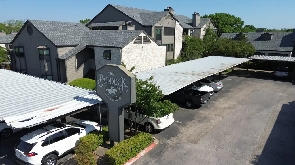 1510 W North Loop Boulevard 412, Austin