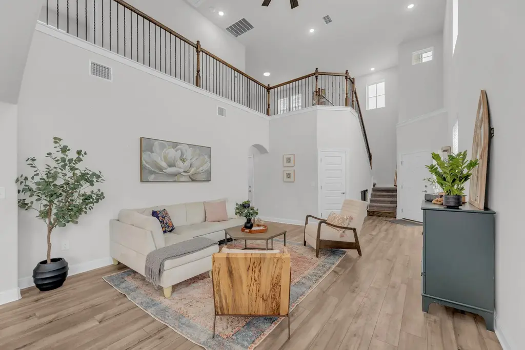6514 Marsh Lane, Buda