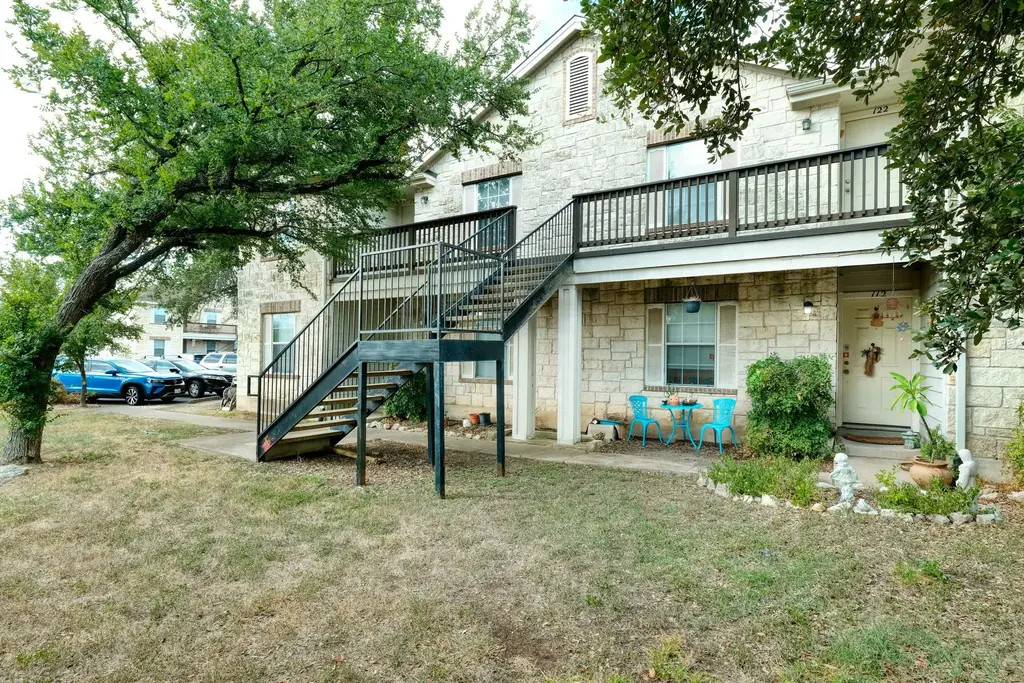 3201 El Salido Parkway 121, Cedar Park