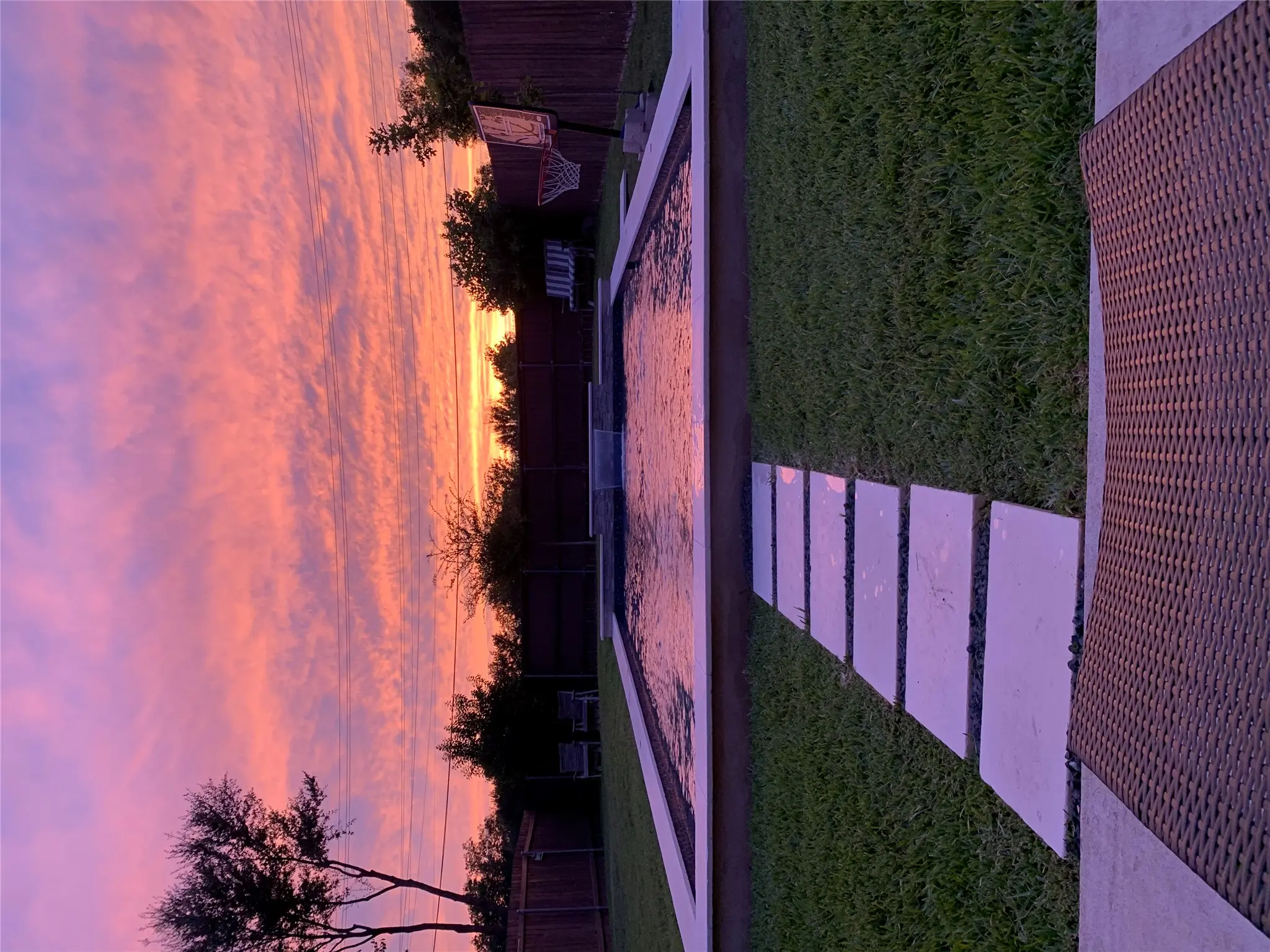 Photo of Listing #1560730