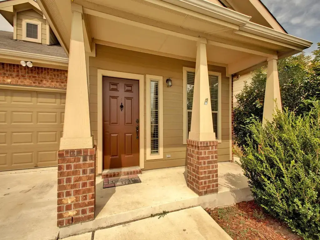 1520 Muirfield Bend Drive B, Hutto